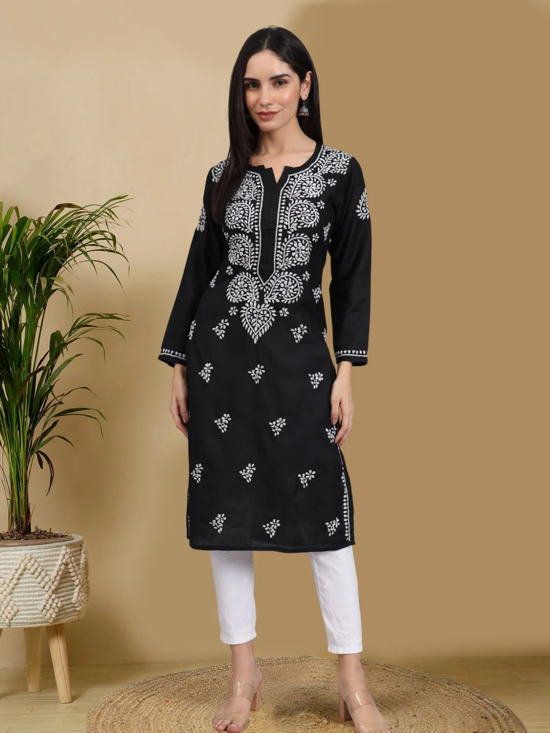 Women Hand Embroidered Lucknowi Chikankari Cotton Ethnic Motifs Kurta PC3997 Black