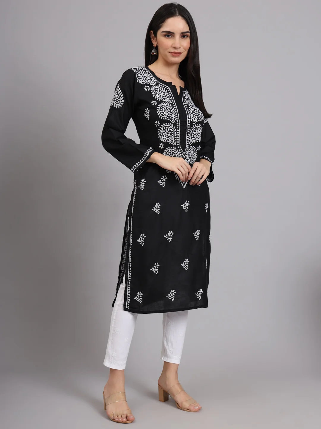 Women Hand Embroidered Lucknowi Chikankari Cotton Ethnic Motifs Kurta PC3997 Black