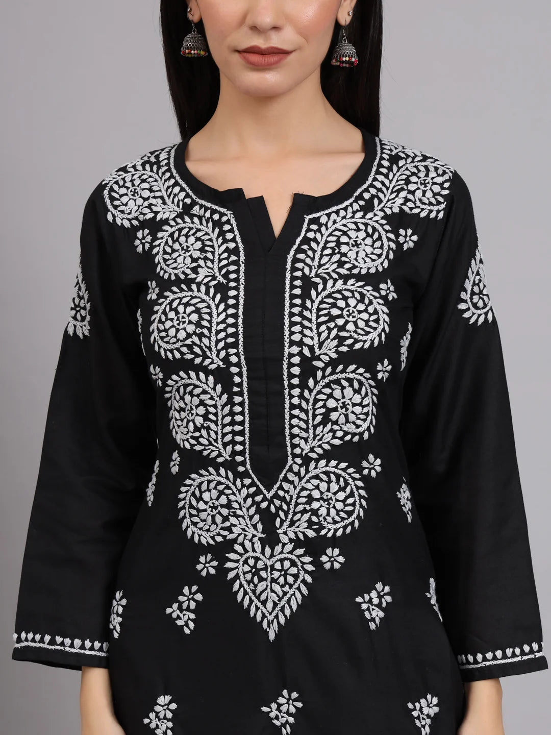 Women Hand Embroidered Lucknowi Chikankari Cotton Ethnic Motifs Kurta PC3997 Black