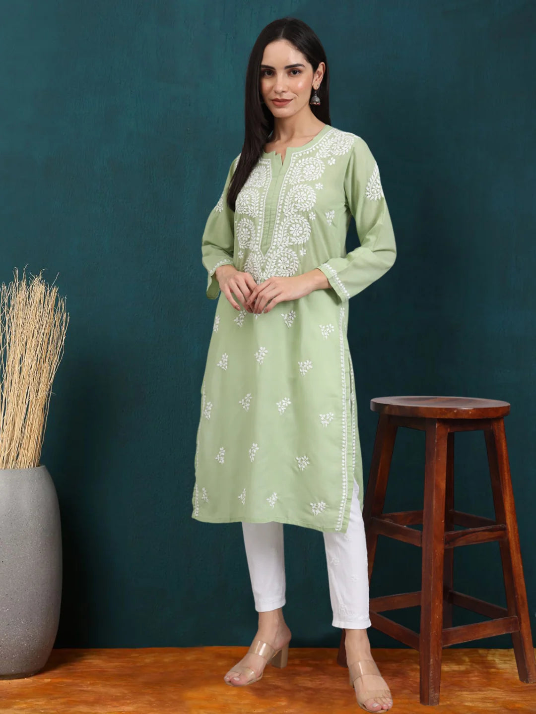 Women Hand Embroidered Lucknowi Chikankari Cotton Ethnic Motifs Kurta PC3997 Green